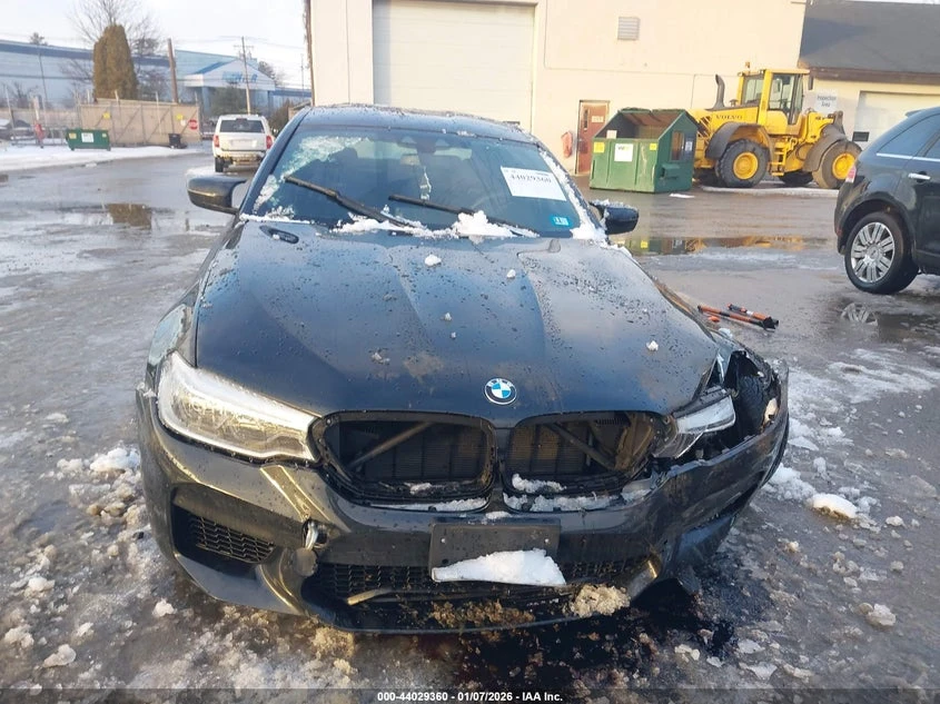 BMW M5 4.4L V-8 DI, DOHC, VVT, TURBO, 600HP All Wheel | Mobile.bg � ����������� 12