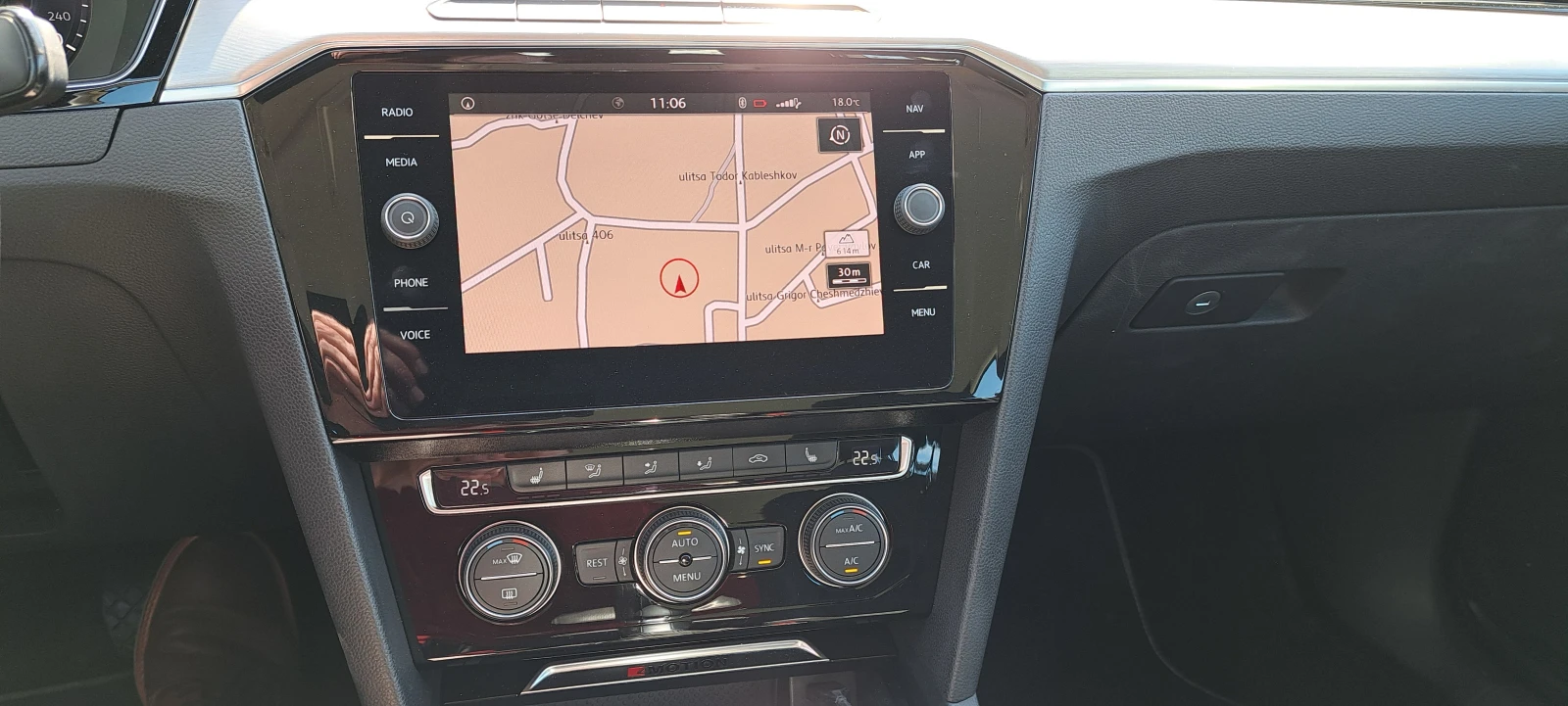 VW Passat SS HL 2.0TDI SCR BMT 4MOTION, снимка 14 - Автомобили и джипове - 54253049