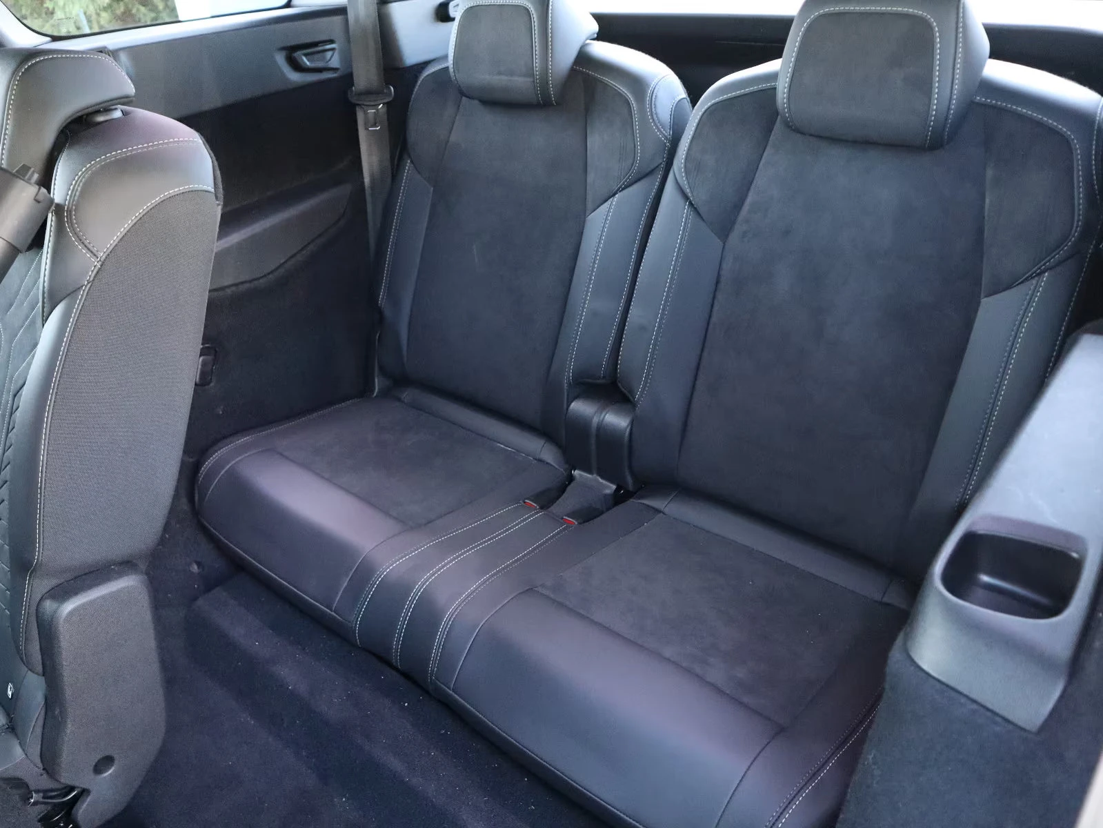 Peugeot 5008 1.2MHEV/145HP/GT-LINE/7S/MASSAGE/360/MEMO/220q | Mobile.bg � ����������� 13