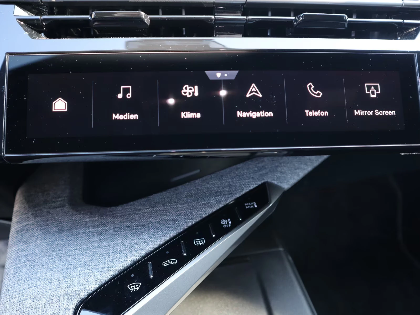Peugeot 5008 1.2MHEV/145HP/GT-LINE/7S/MASSAGE/360/MEMO/220q | Mobile.bg � ����������� 10