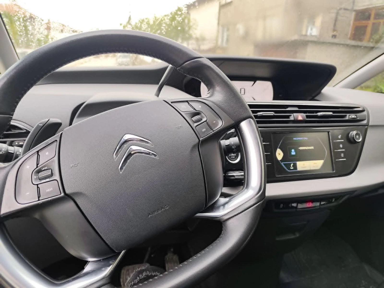 Citroen C4 Picasso, снимка 11 - Автомобили и джипове - 54457784