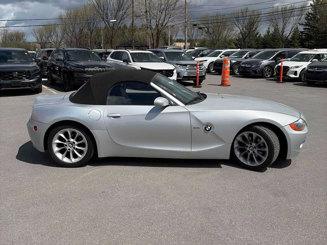 BMW Z4 * 2.5i * 2 КЛЮЧА* ПОДГРЕВ* KEYLESS* , снимка 3 - Автомобили и джипове - 54497629