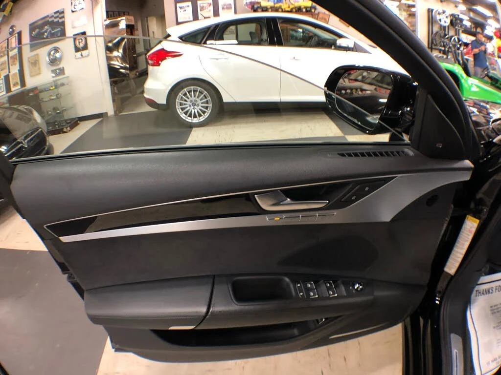 Audi A8  4.0 TFSI quattro, снимка 11 - Автомобили и джипове - 54550466