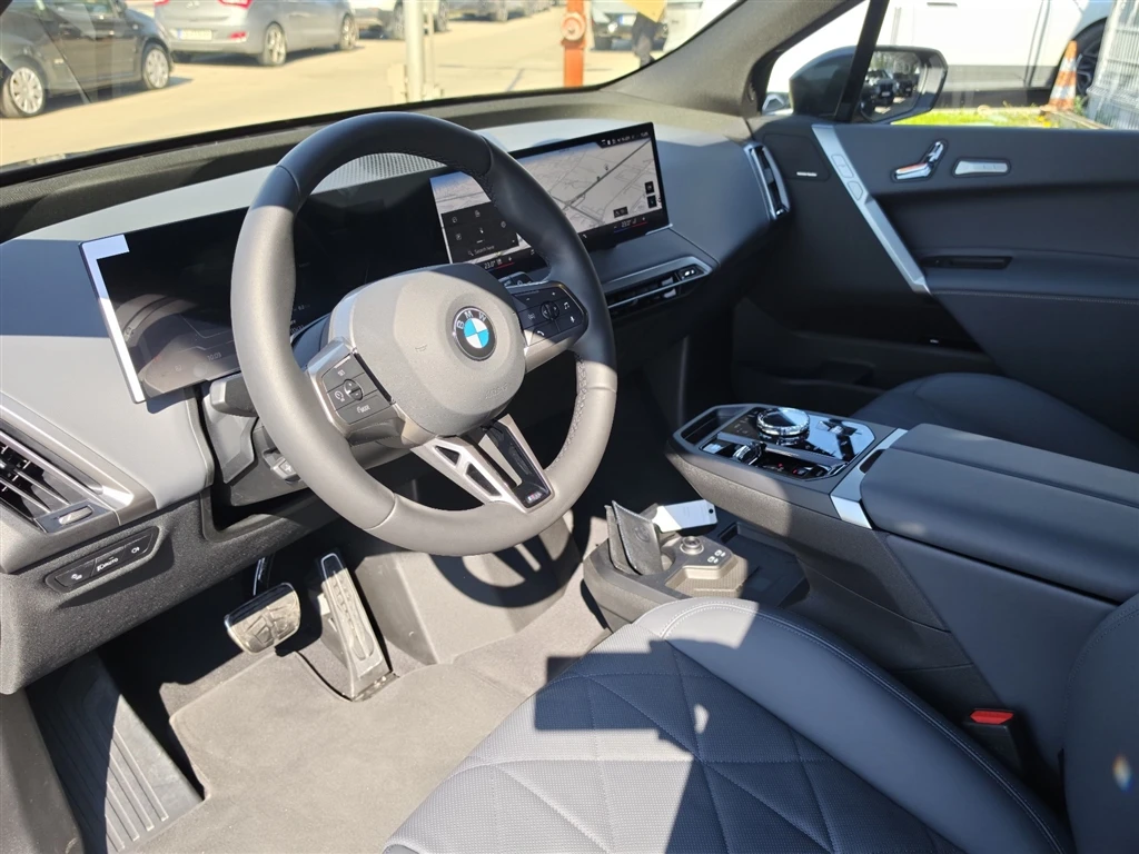BMW iX xDrive45, снимка 6 - Автомобили и джипове - 54618822