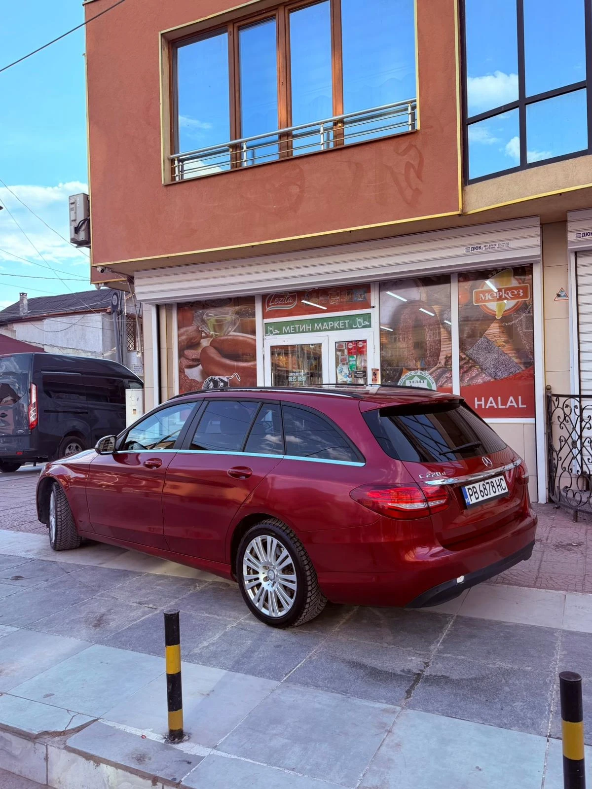 Mercedes-Benz C 220, снимка 3 - Автомобили и джипове - 54729610