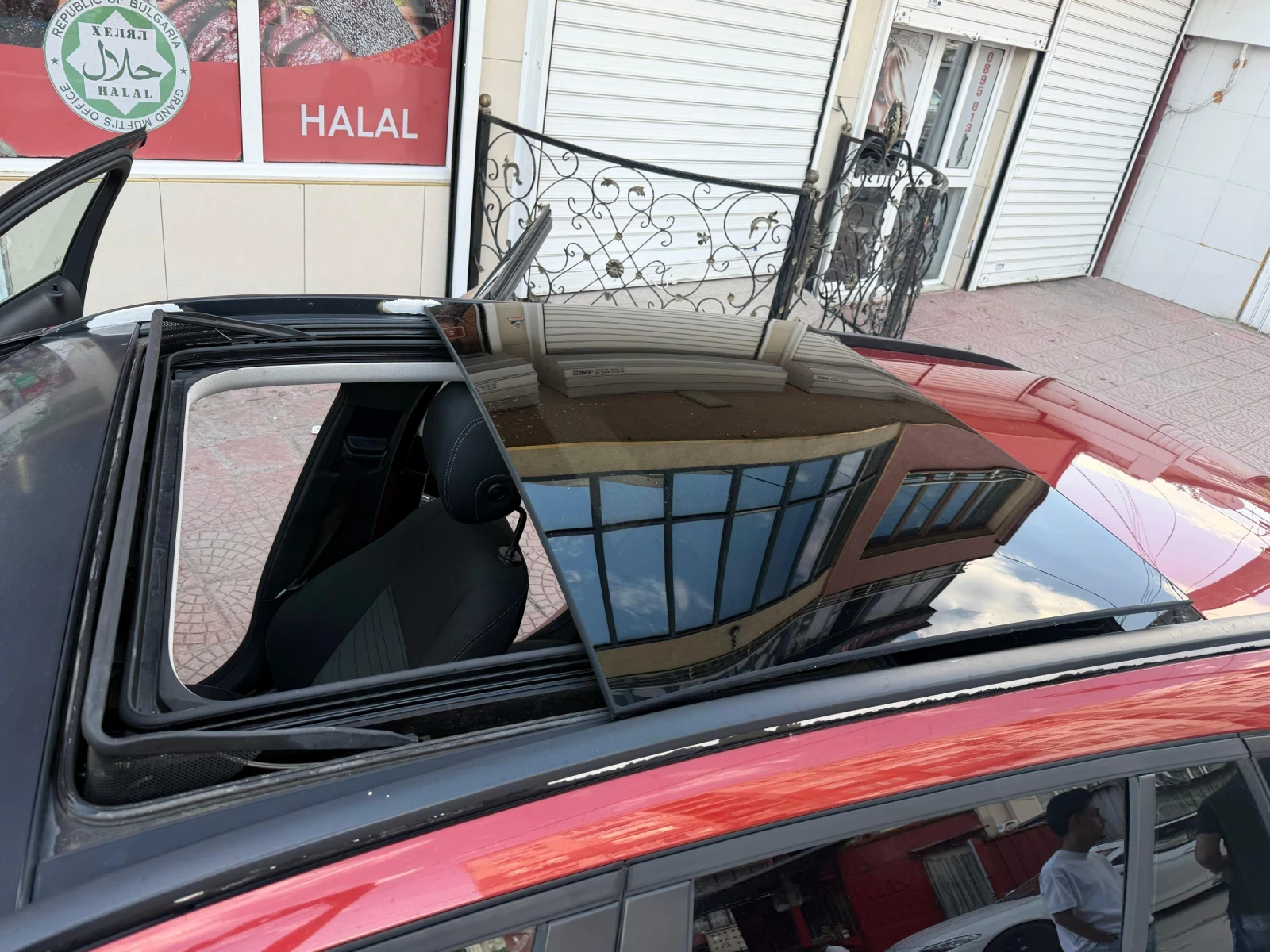 Mercedes-Benz C 220, снимка 6 - Автомобили и джипове - 54729610