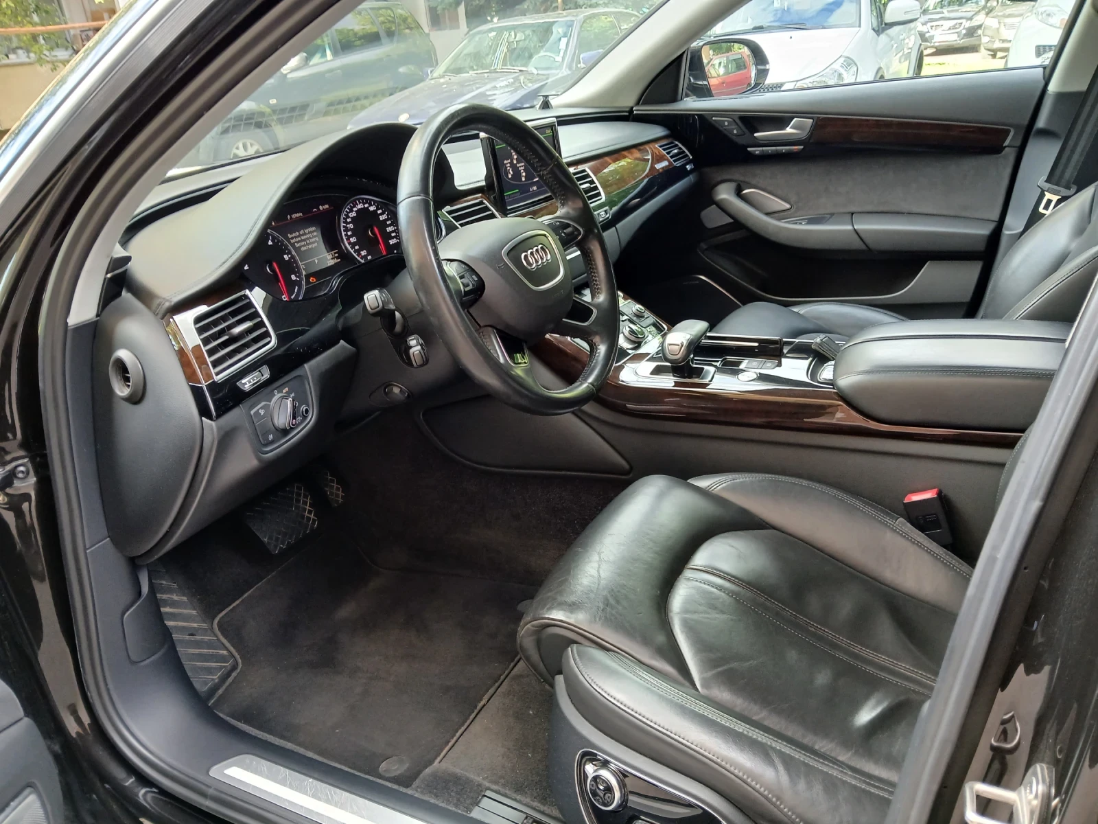Audi A8, снимка 11 - Автомобили и джипове - 54899710