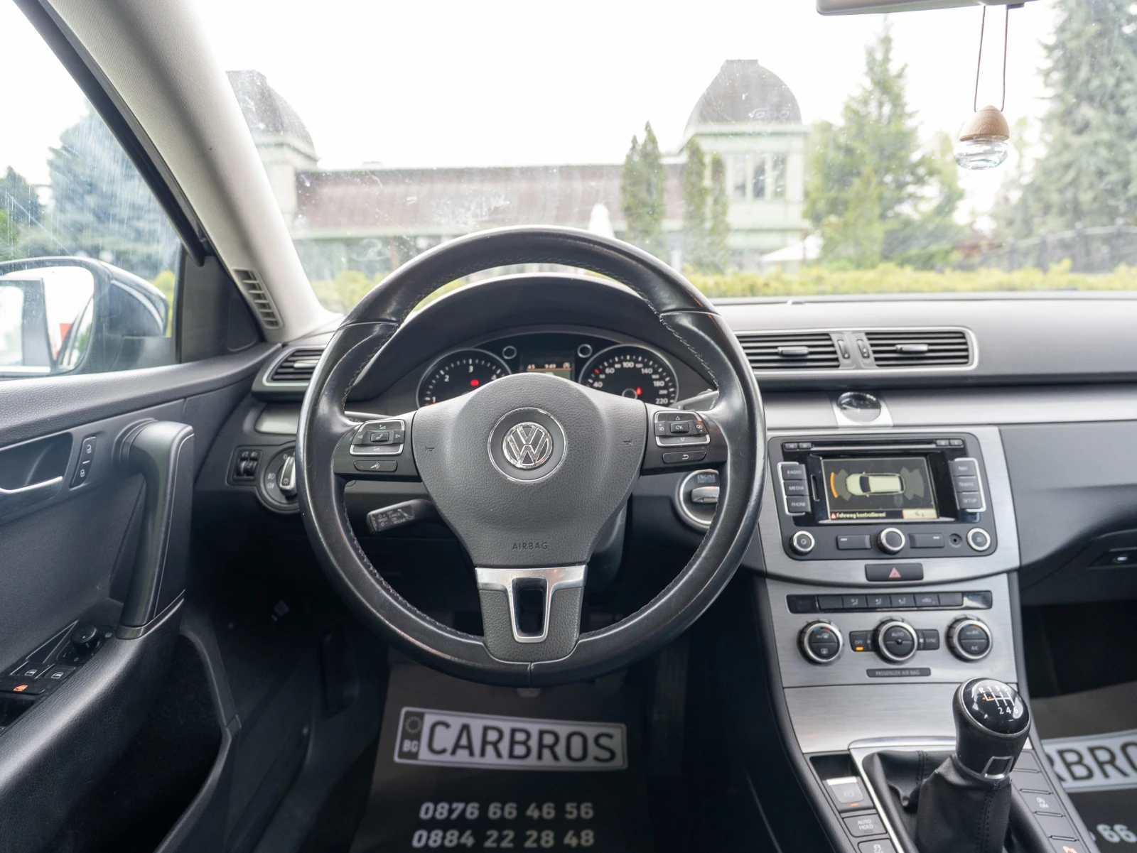 VW Passat 1.6 TDI 105 кс. Пълна История Clima Navi, снимка 14 - Автомобили и джипове - 55213494