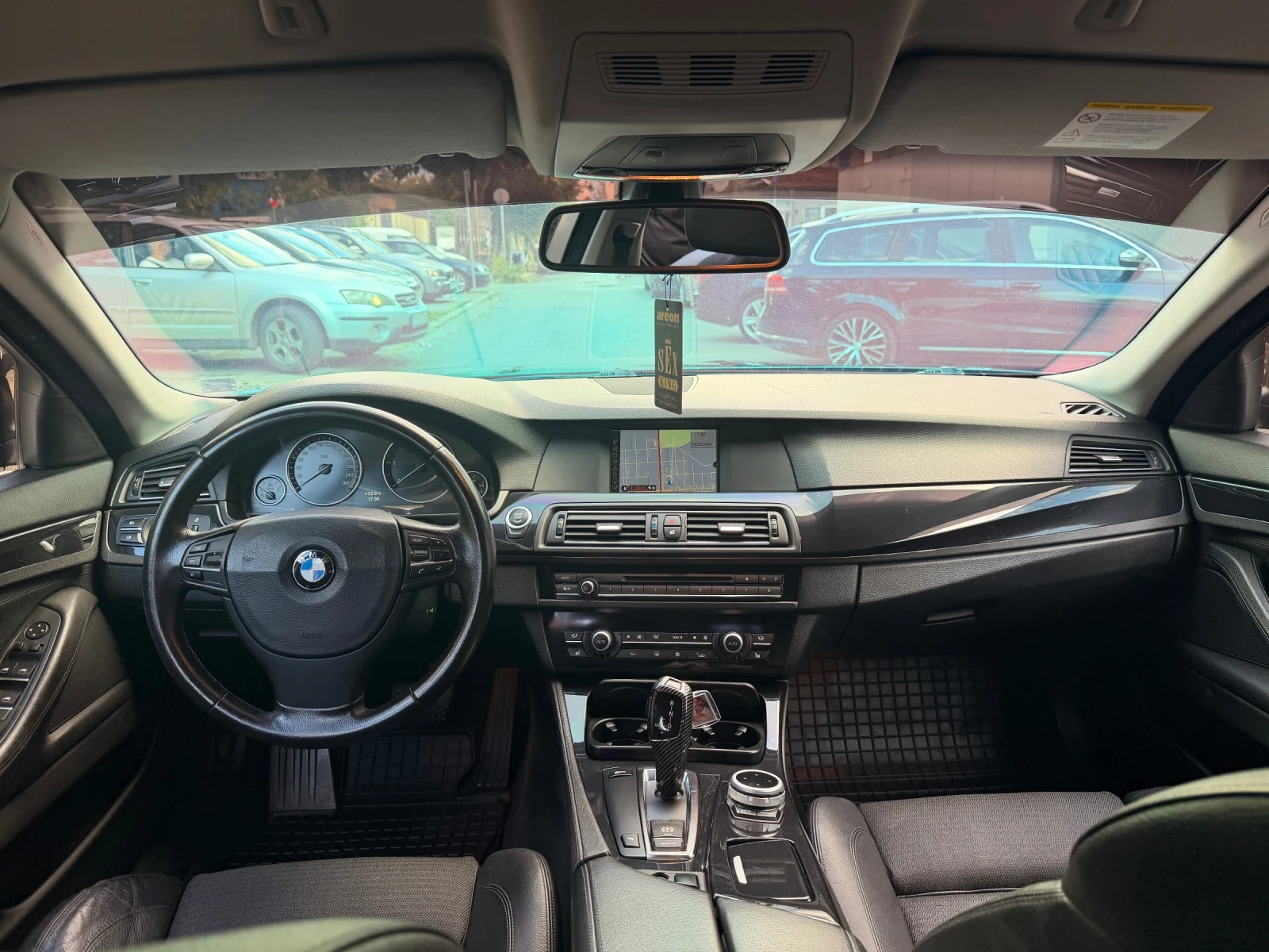 BMW 525 3.0D 8ZF N57, снимка 10 - Автомобили и джипове - 55867207