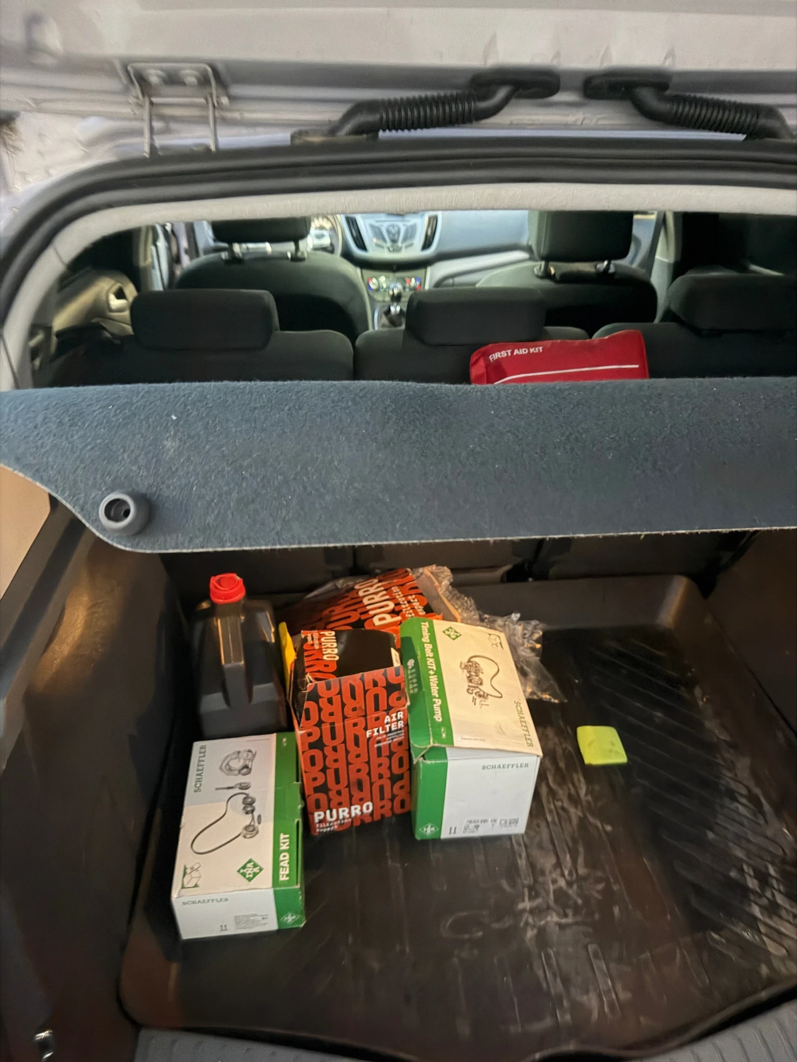 Ford C-max, снимка 14 - Автомобили и джипове - 55905309