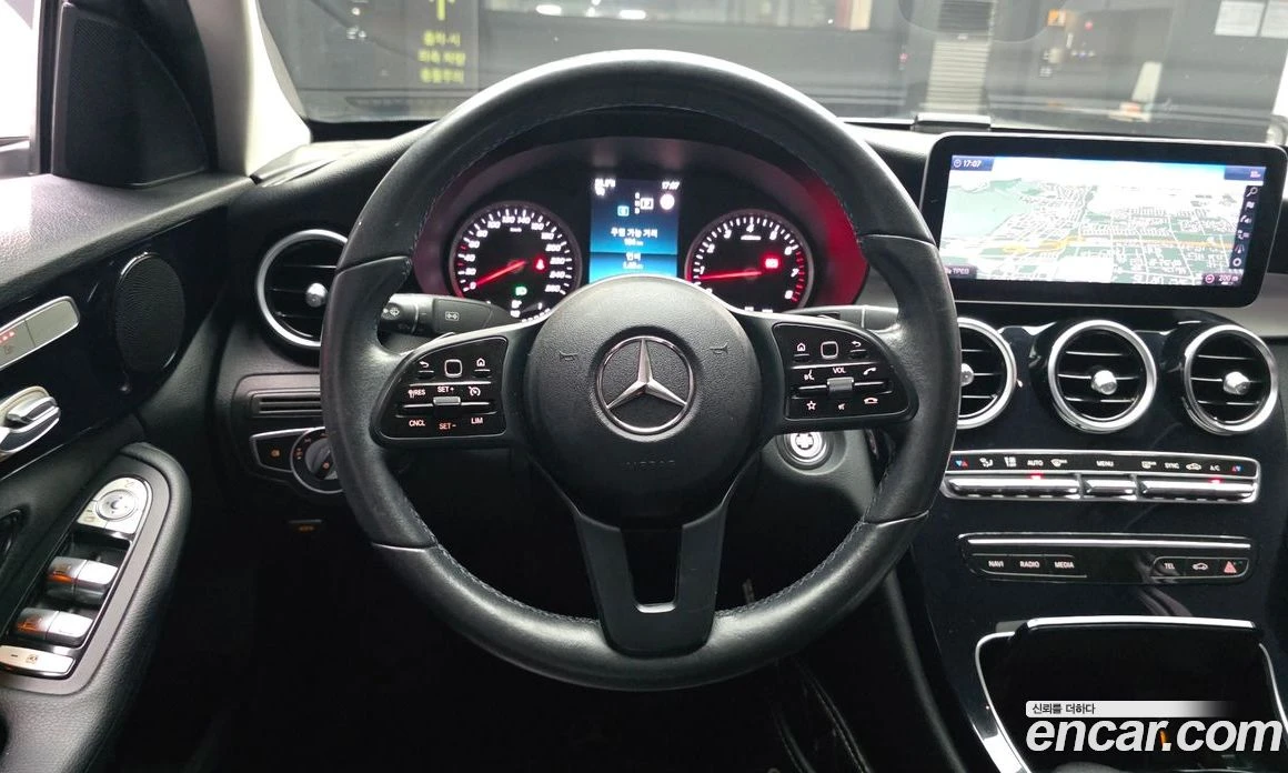 Mercedes-Benz C 200 C200, снимка 13 - Автомобили и джипове - 56122480