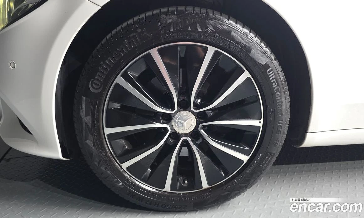 Mercedes-Benz C 200 C200, снимка 5 - Автомобили и джипове - 56122480