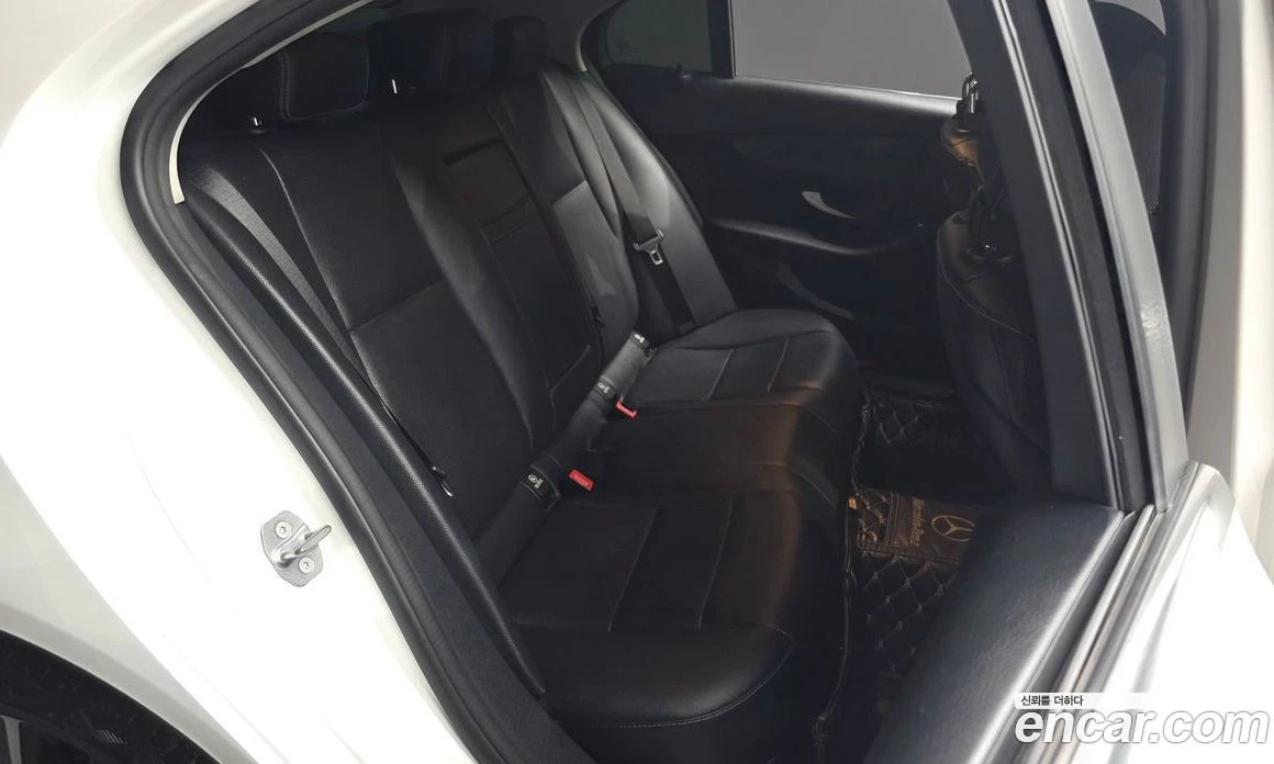 Mercedes-Benz C 200 C200, снимка 12 - Автомобили и джипове - 56122480
