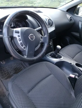 Nissan Qashqai Джип, снимка 5