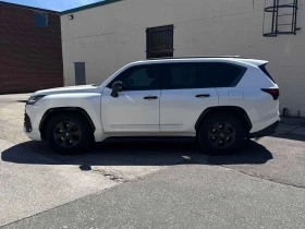 Lexus LX 700h* FULL* M/L* HUD* ОБДУХВАНЕ* МАСАЖ* 360* , снимка 2