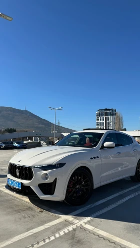 Maserati Levante Maserati levante gt hibrit, снимка 1