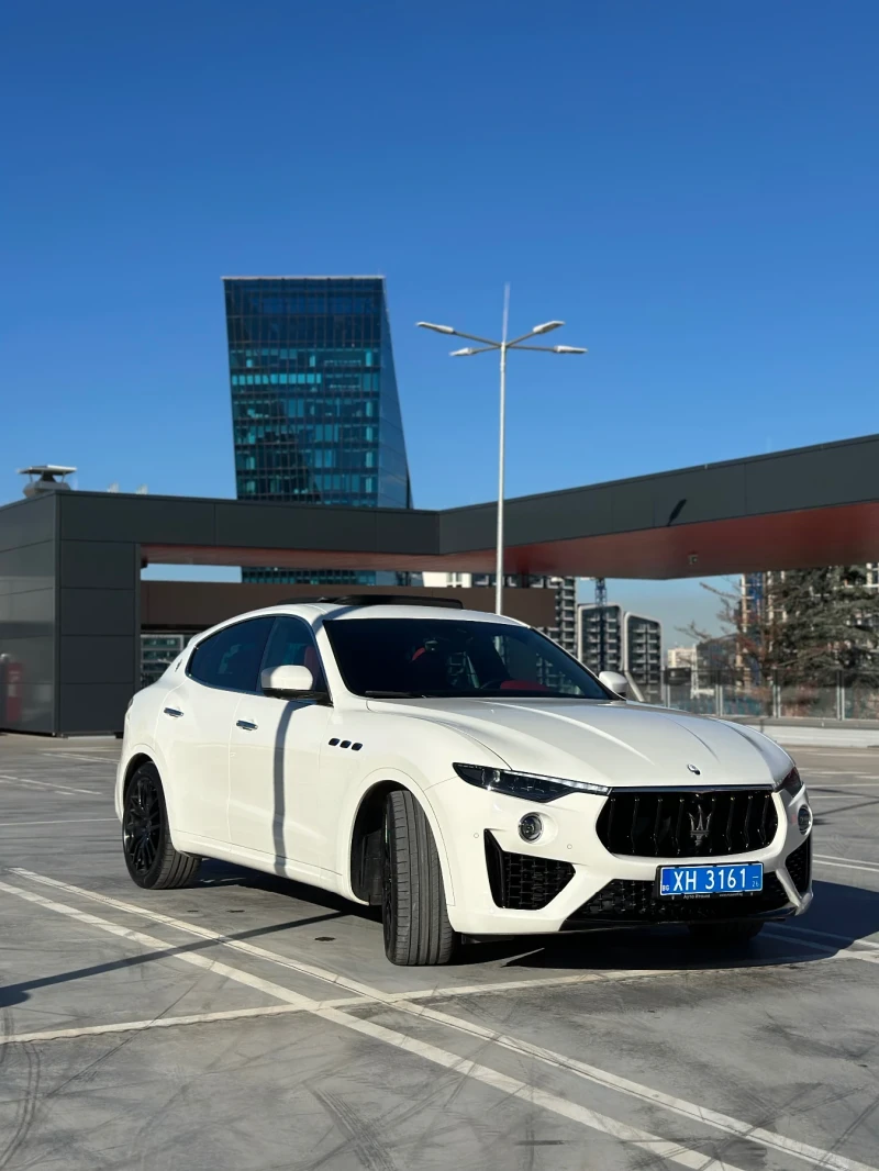 Maserati Levante Maserati levante gt hibrit, снимка 2 - Автомобили и джипове - 48500302