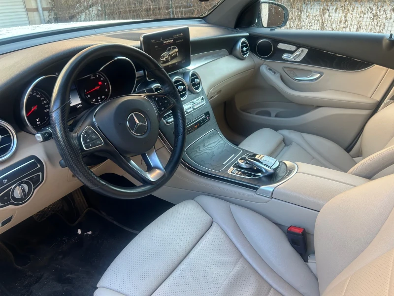 Mercedes-Benz GLC 300, снимка 6 - Автомобили и джипове - 49593599