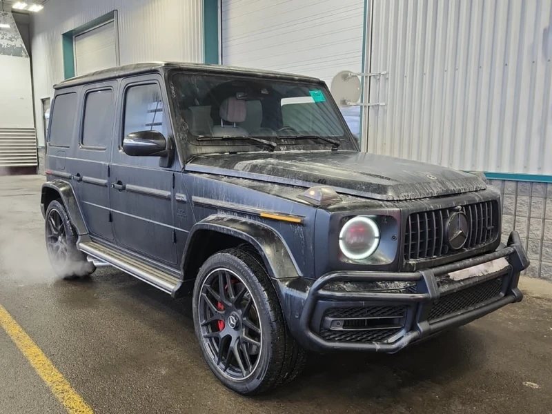 Mercedes-Benz G 63 AMG * CARFAX * БЕЗ ПЪРВОНАЧАЛНА ВНОСКА, снимка 2 - Автомобили и джипове - 53065423