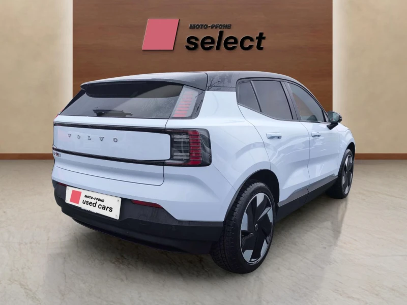 Volvo EX30 2, снимка 8 - Автомобили и джипове - 53126844