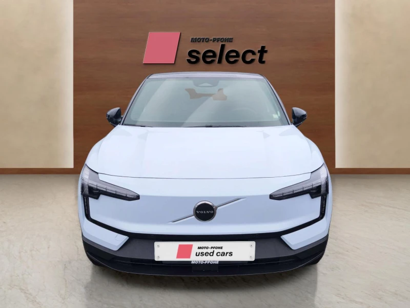 Volvo EX30 2, снимка 9 - Автомобили и джипове - 53126844