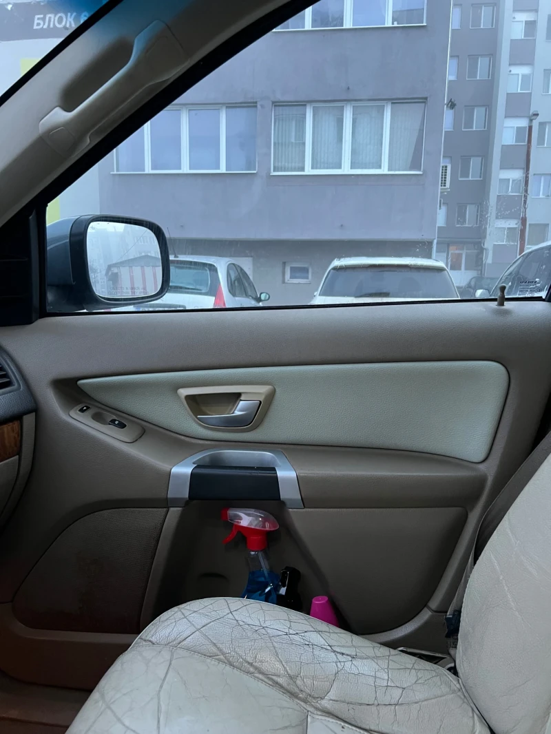 Volvo Xc90 V8 4.4, снимка 13 - Автомобили и джипове - 53158388