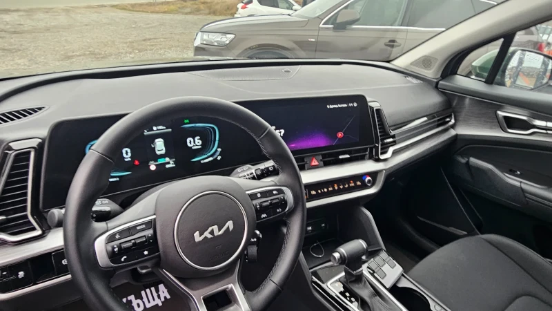 Kia Sportage 1.6TURBO-GDI, снимка 17 - Автомобили и джипове - 53300466