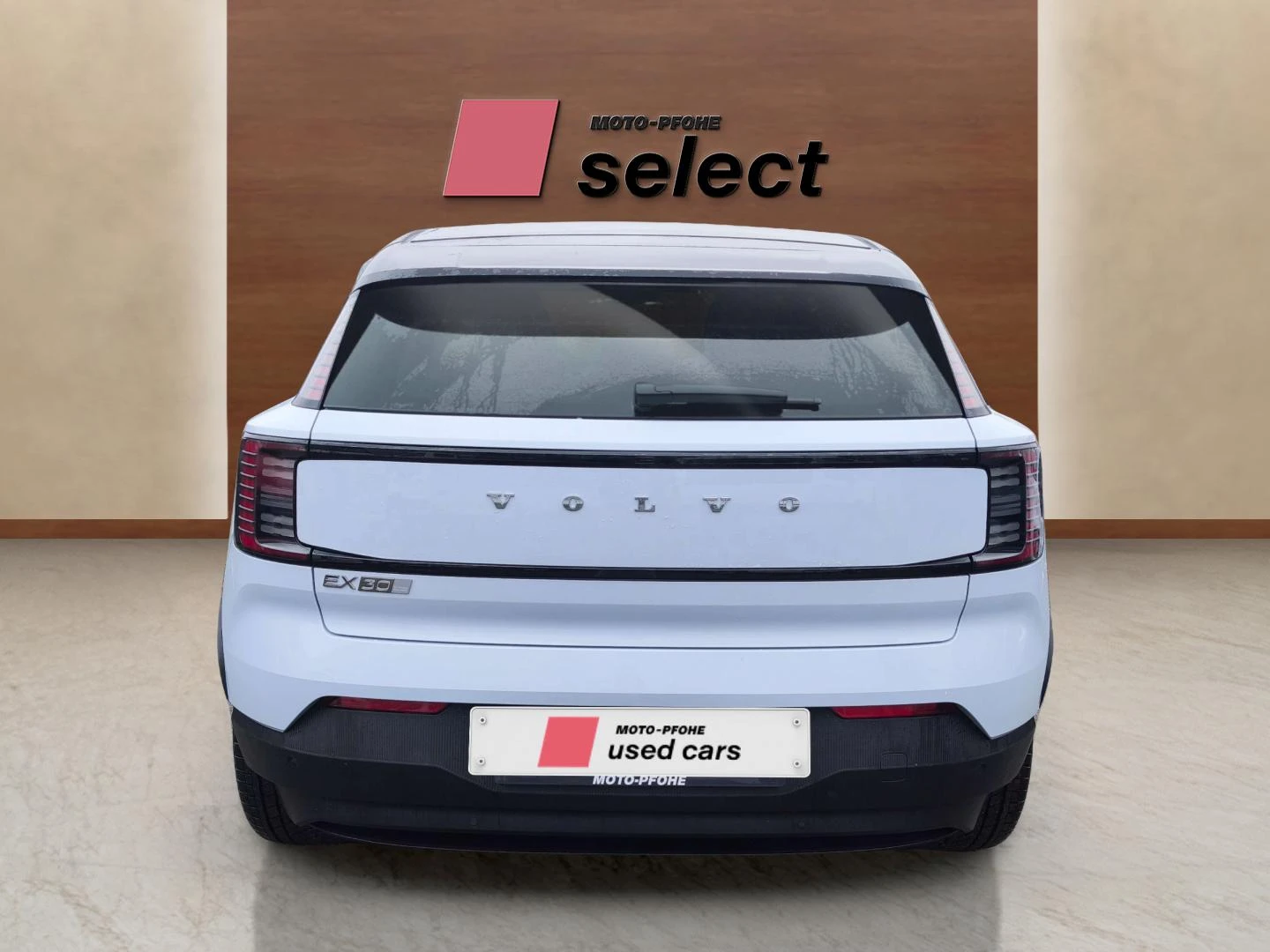 Volvo EX30 2 - изображение 6