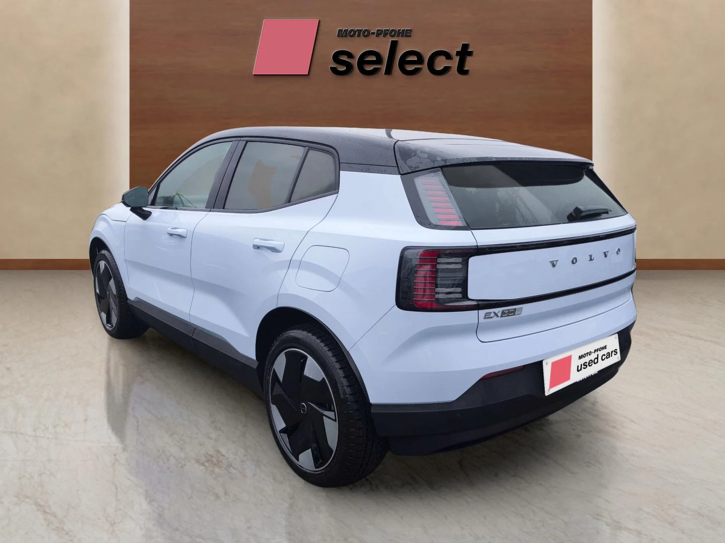 Volvo EX30 2 - изображение 4