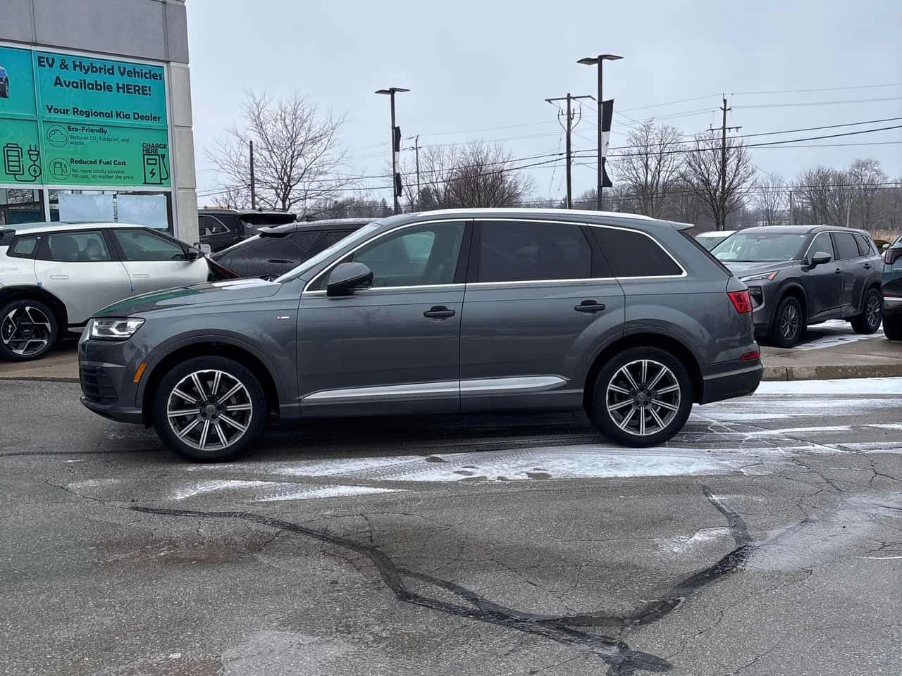 Audi Q7 3.0T Progressiv/360/���������/PANO/NAVI | Mobile.bg � ����������� 2