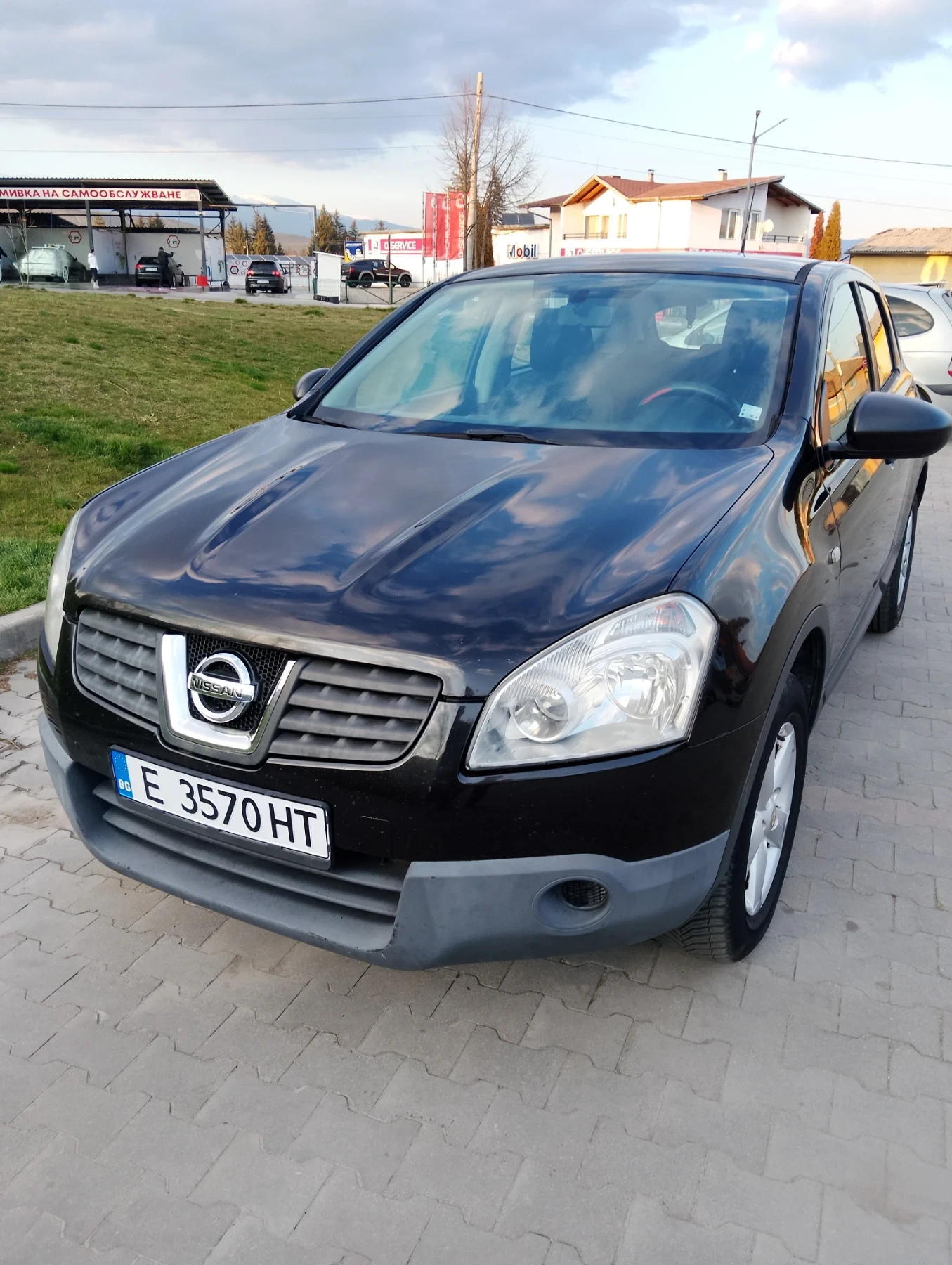 Nissan Qashqai Джип