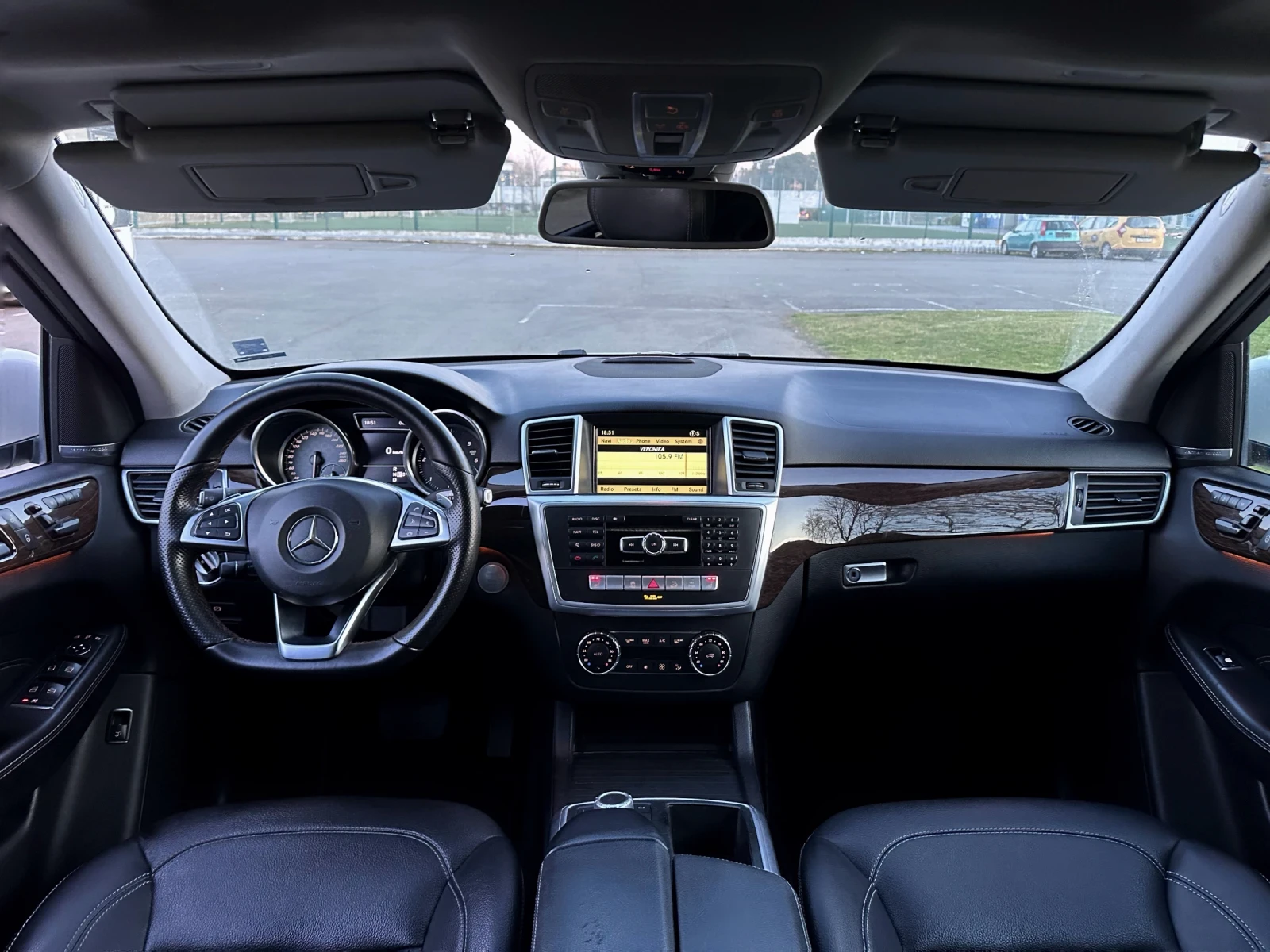 Mercedes-Benz ML 350 CDI AMG * * ПРУЖИНИ* * РЕАЛНИ КИЛОМЕТРА* * , снимка 10 - Автомобили и джипове - 54030911