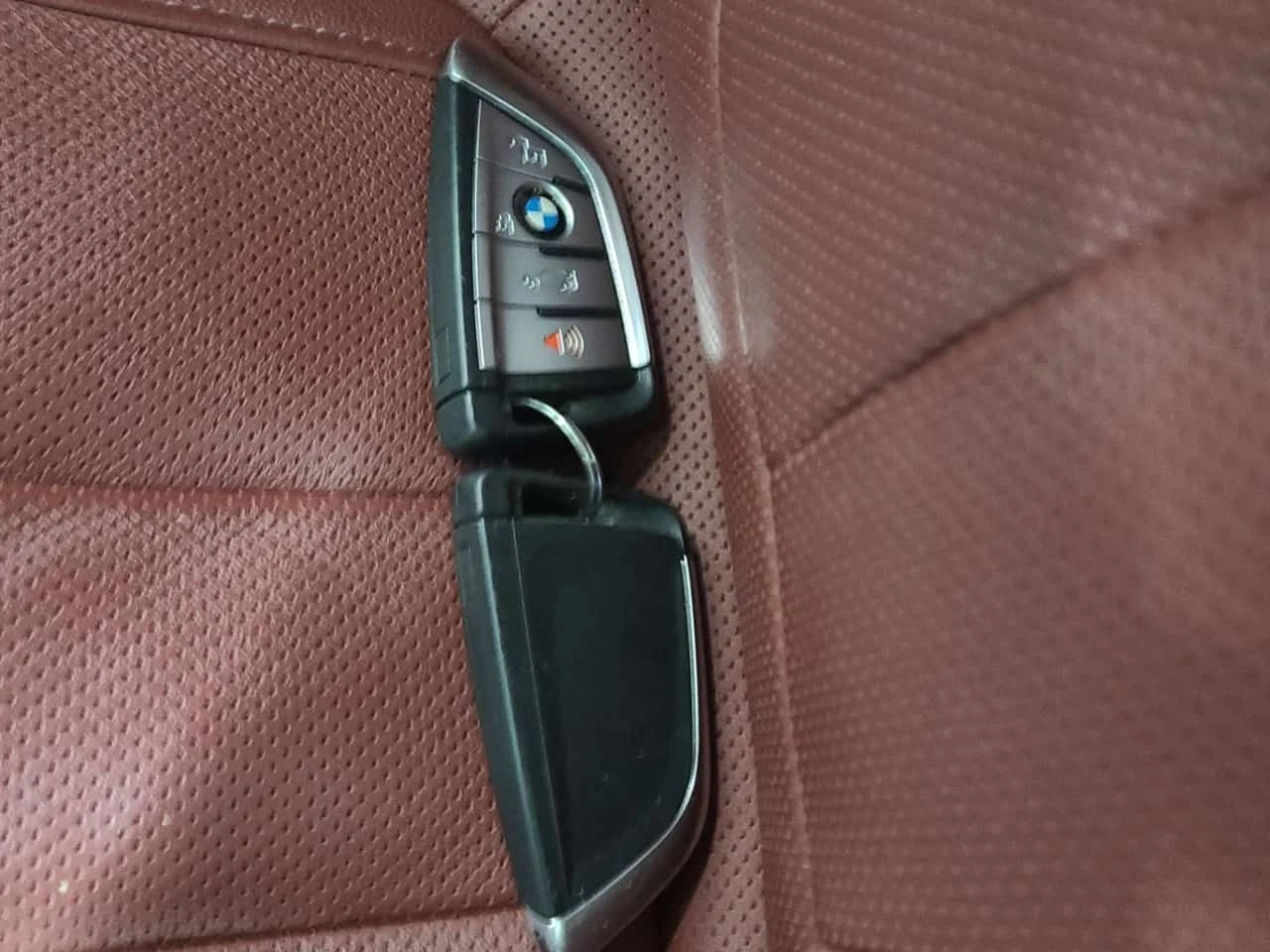 BMW X6 M50I | LASER | H/K | PANO | ОБДУХВАНЕ  , снимка 8 - Автомобили и джипове - 54185719