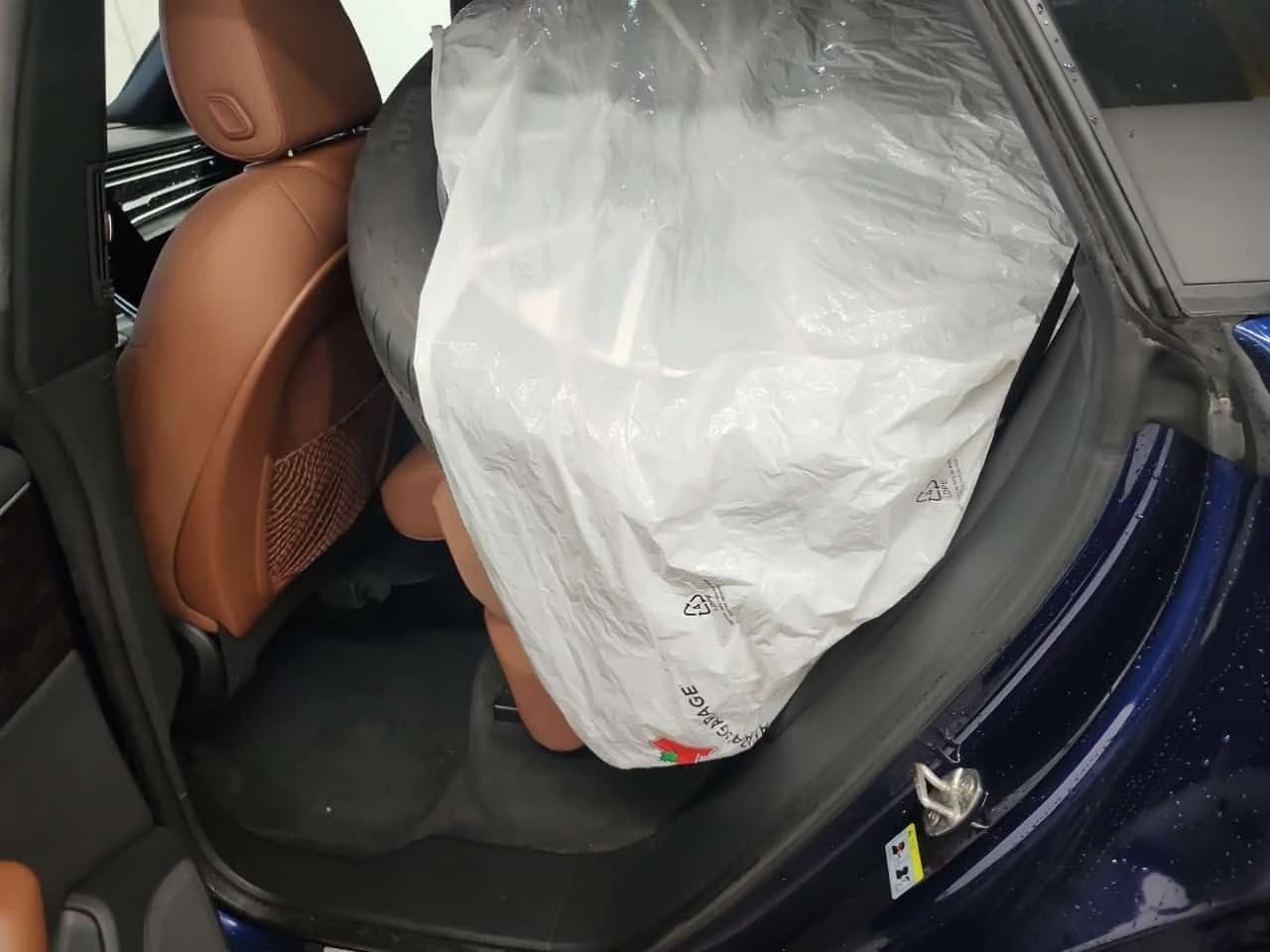 Audi Q8 * PROGRESSIV * ПАНО * ОБДУХВАНЕ * KEYLESS * 360, снимка 12 - Автомобили и джипове - 54231483