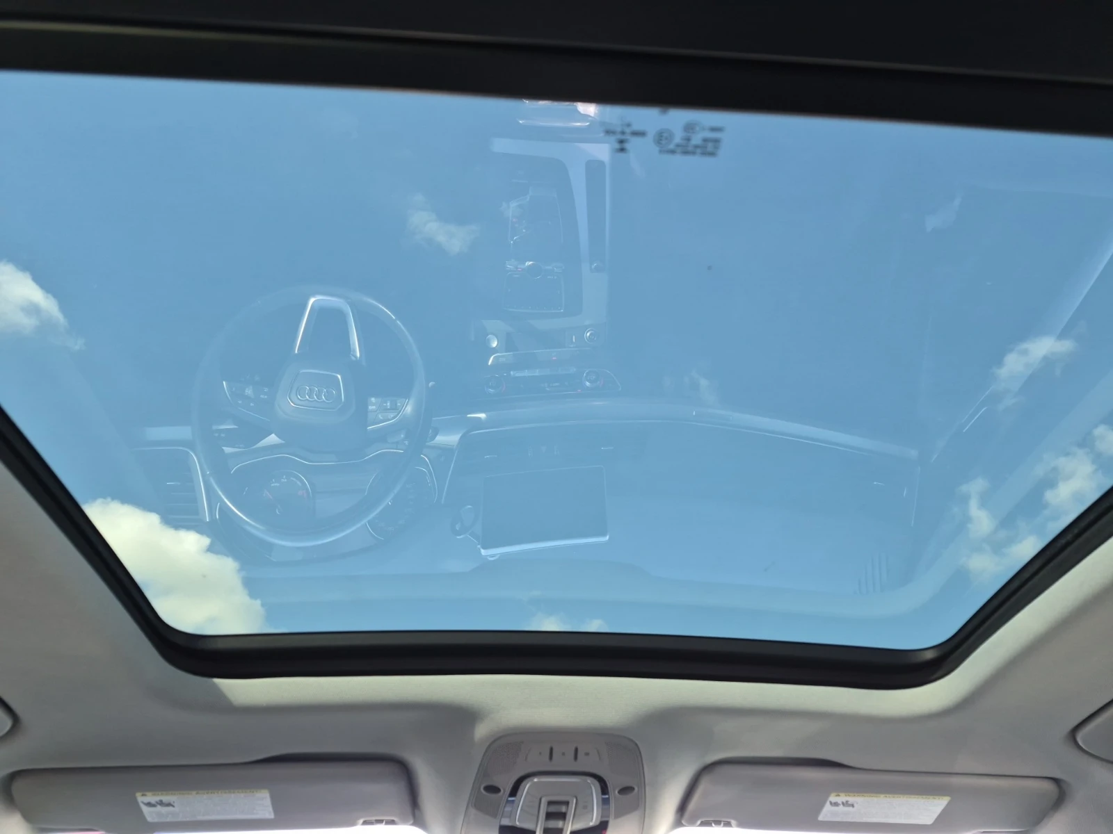 Audi Q5 PROGRESSIV * Keyless Go * CARFAX * АВТО КРЕДИТ * , снимка 14 - Автомобили и джипове - 54825995