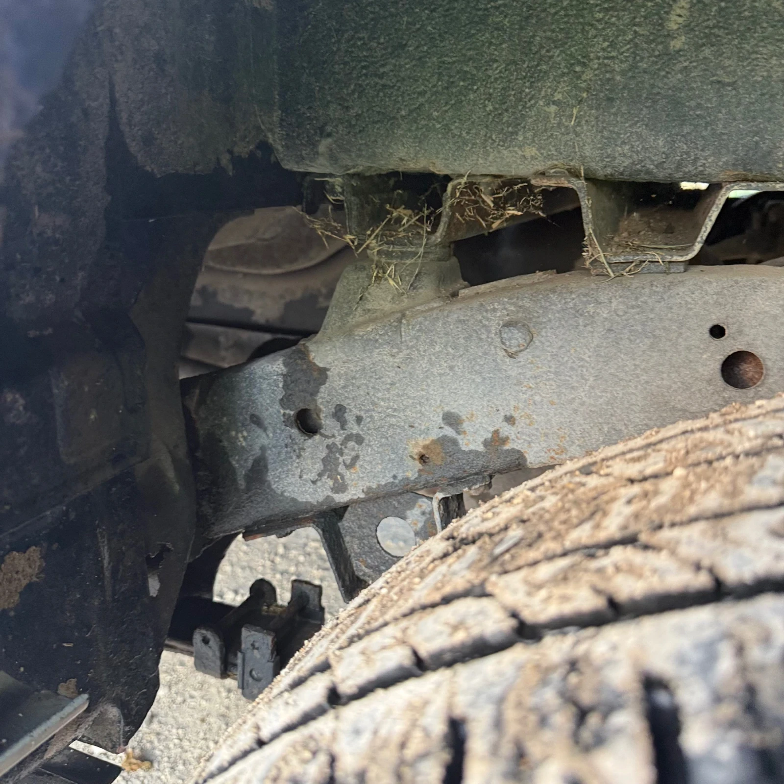 Nissan Navara, снимка 7 - Автомобили и джипове - 55402710