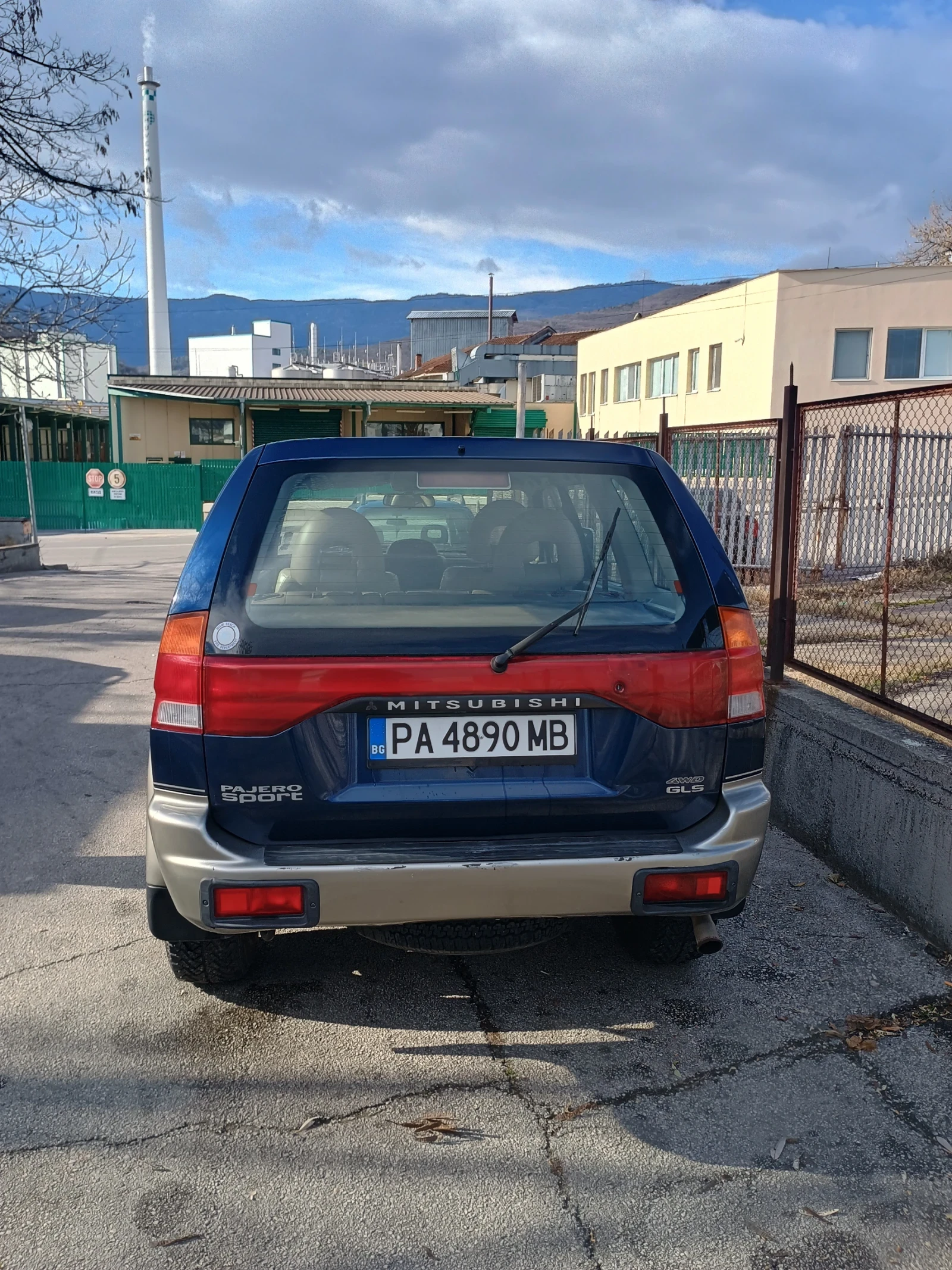 Mitsubishi Pajero sport, снимка 6 - Автомобили и джипове - 55476384