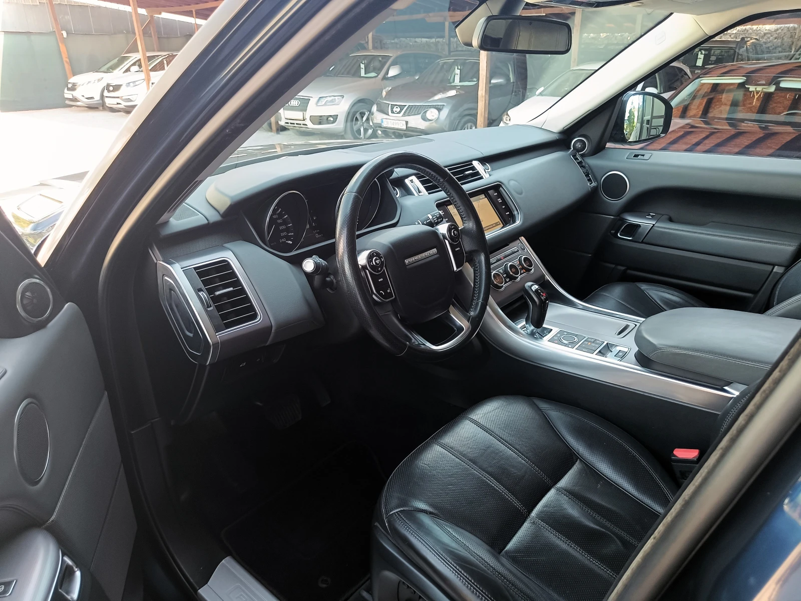 Land Rover Range Rover Sport 3.0 d* НОВ ВНОС* , снимка 8 - Автомобили и джипове - 55836463