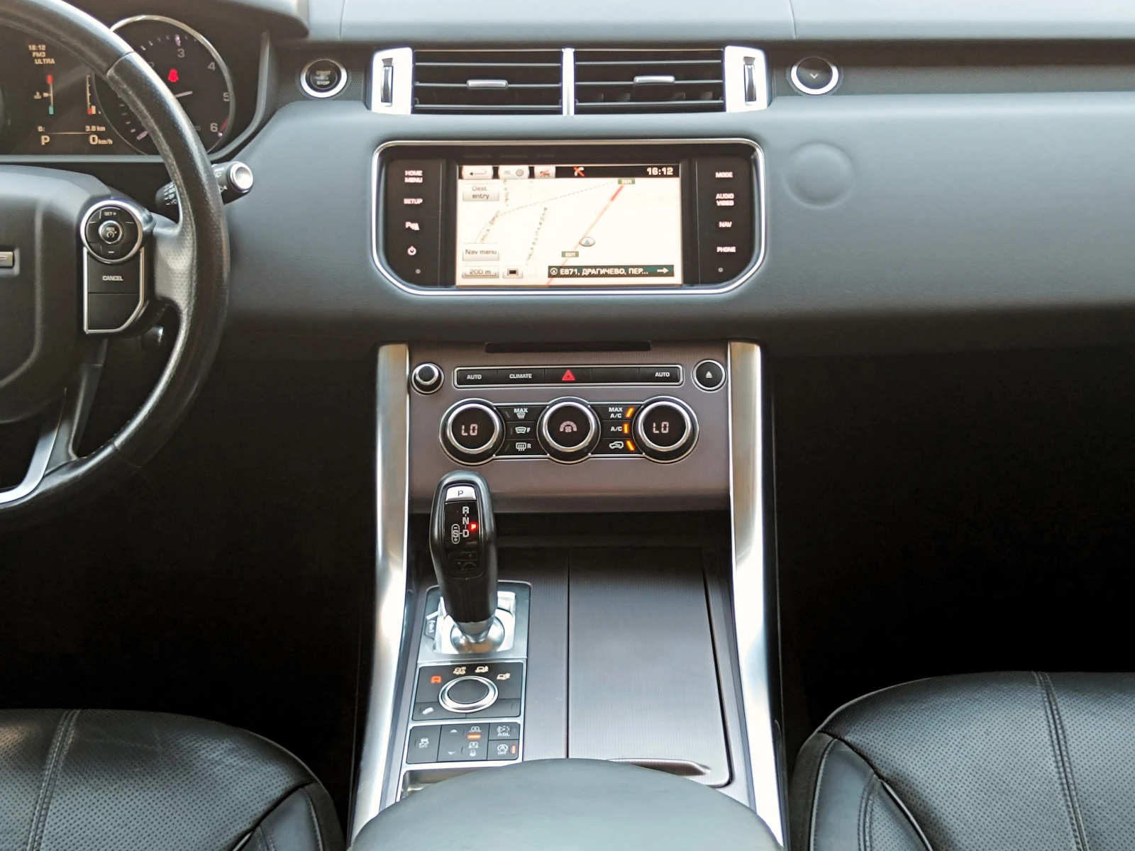 Land Rover Range Rover Sport 3.0 d* НОВ ВНОС* , снимка 13 - Автомобили и джипове - 55836463