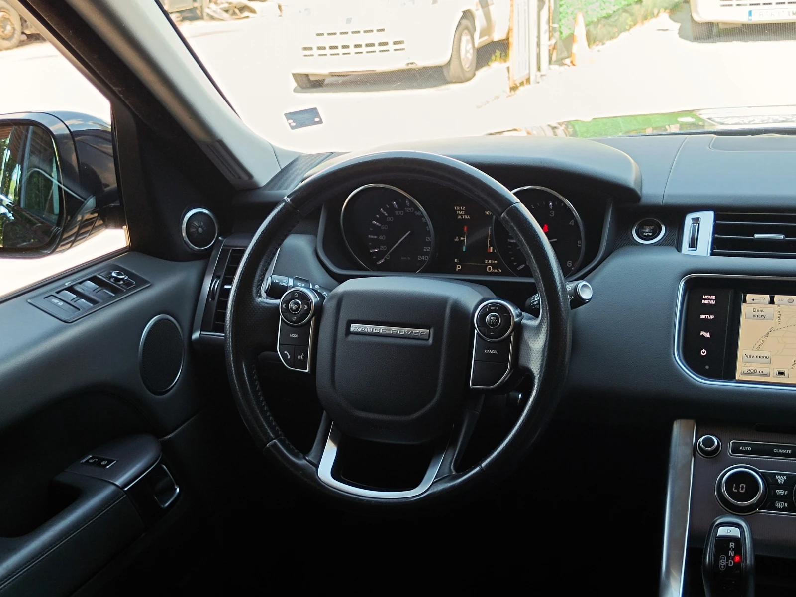 Land Rover Range Rover Sport 3.0 d* НОВ ВНОС* , снимка 12 - Автомобили и джипове - 55836463