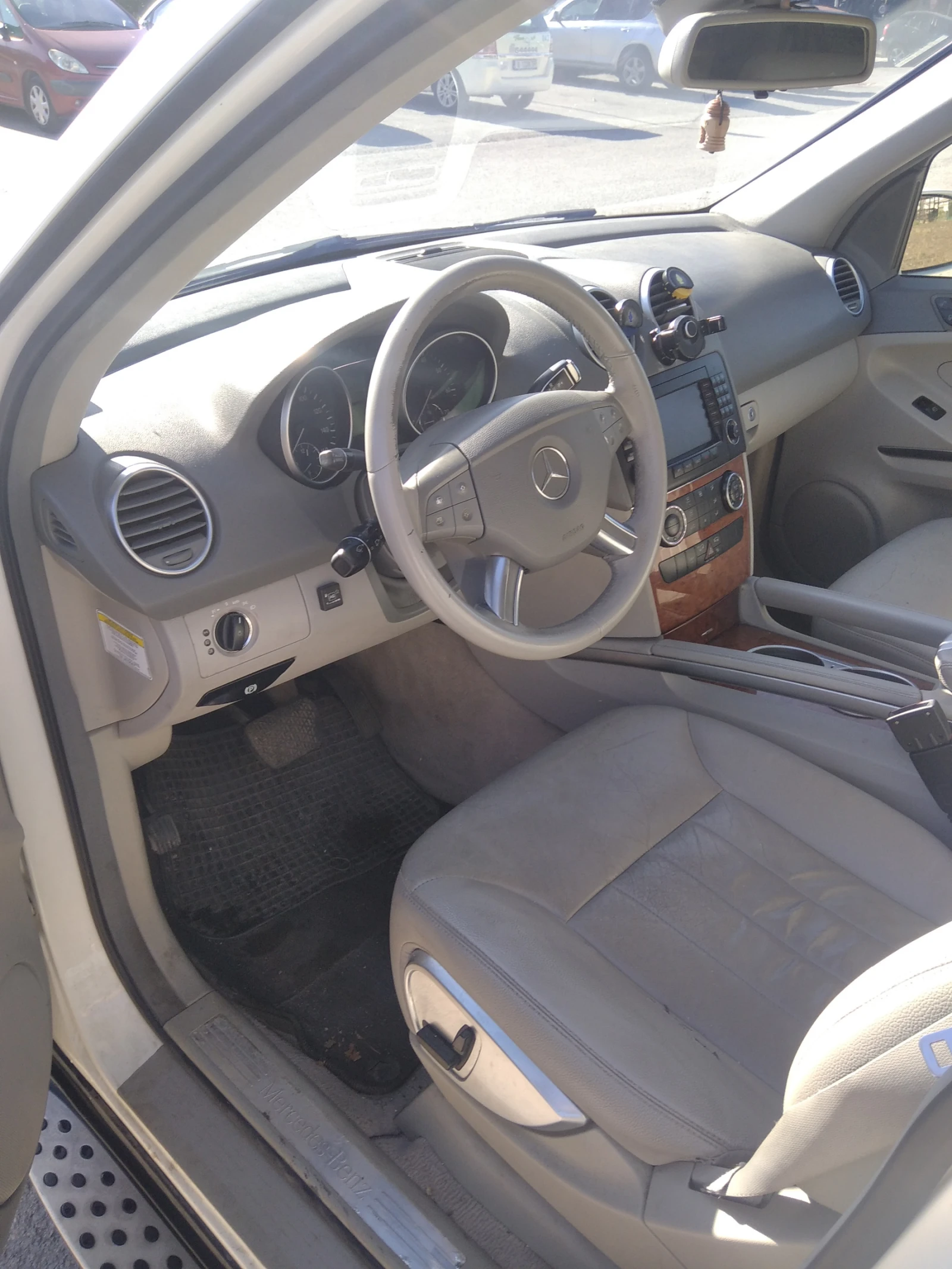 Mercedes-Benz ML 350, снимка 8 - Автомобили и джипове - 56168212