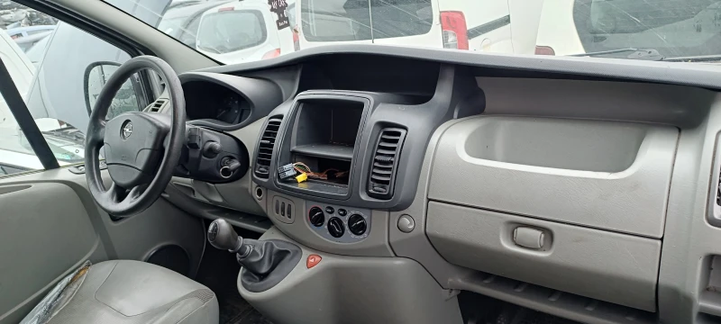 Opel Vivaro 2.0i 16V/1.9/2.0 DCi, снимка 16 - Бусове и автобуси - 48320107