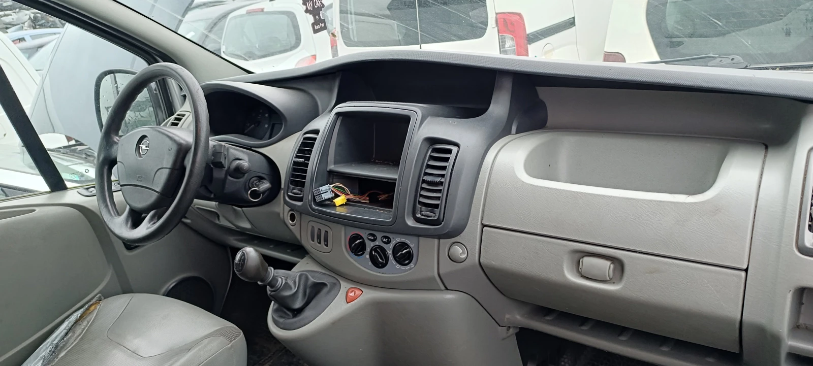 Opel Vivaro 2.0i 16V/1.9/2.0 DCi | Mobile.bg   16