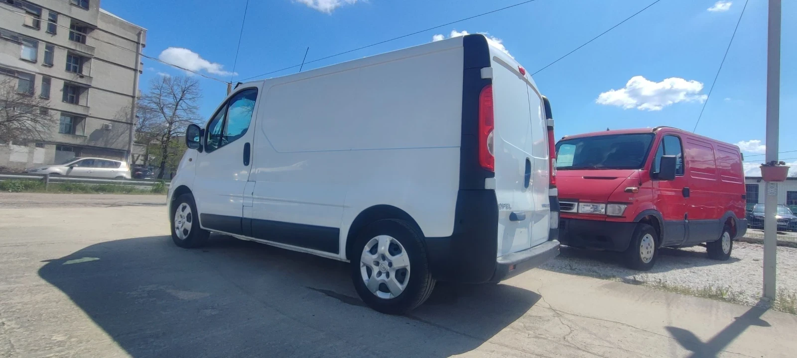 Opel Vivaro 2.2cdti - изображение 6