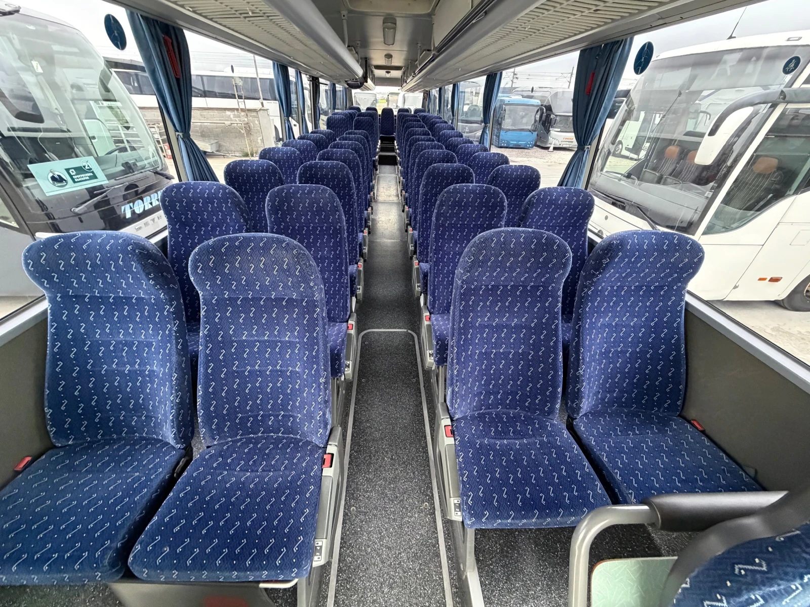 Mercedes-Benz Intouro Клима ръчка 57места, снимка 6 - Бусове и автобуси - 53945156