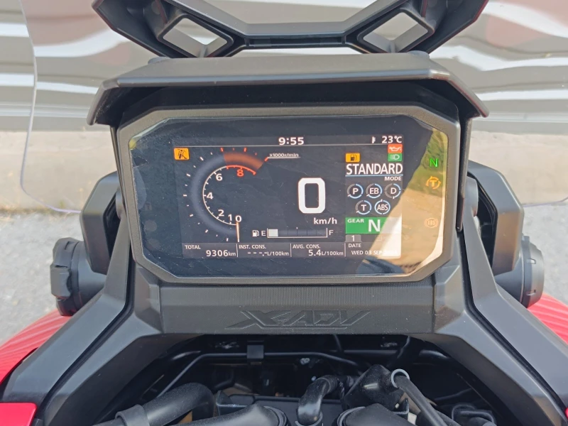 Honda X-ADV X-ADV 750, снимка 11 - Мотоциклети и мототехника - 51592656