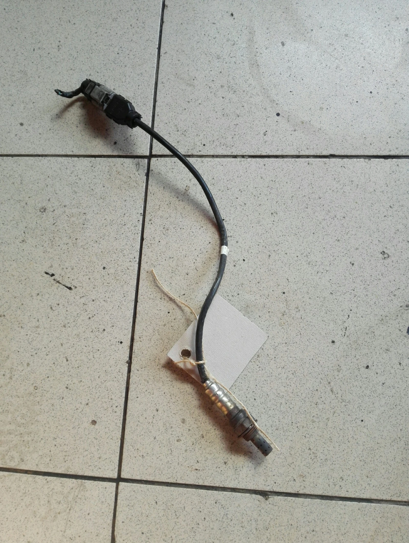 ������ ����� ��� �������� (������ �����) 2.7� �6 | Mobile.bg � ����������� 1