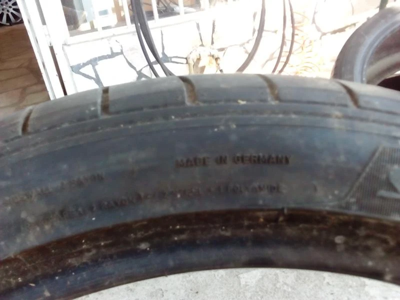 Гуми Летни 245/40R19, снимка 6 - Гуми и джанти - 18579535