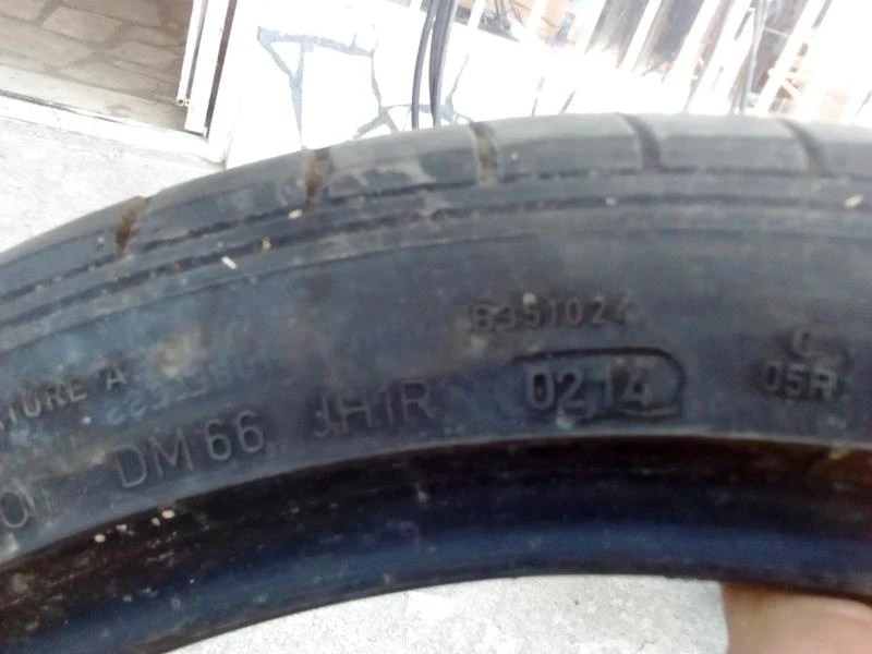 Гуми Летни 245/40R19, снимка 7 - Гуми и джанти - 18579535