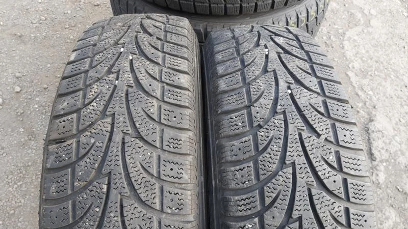 Гуми Зимни 215/75R16, снимка 2 - Гуми и джанти - 27725511